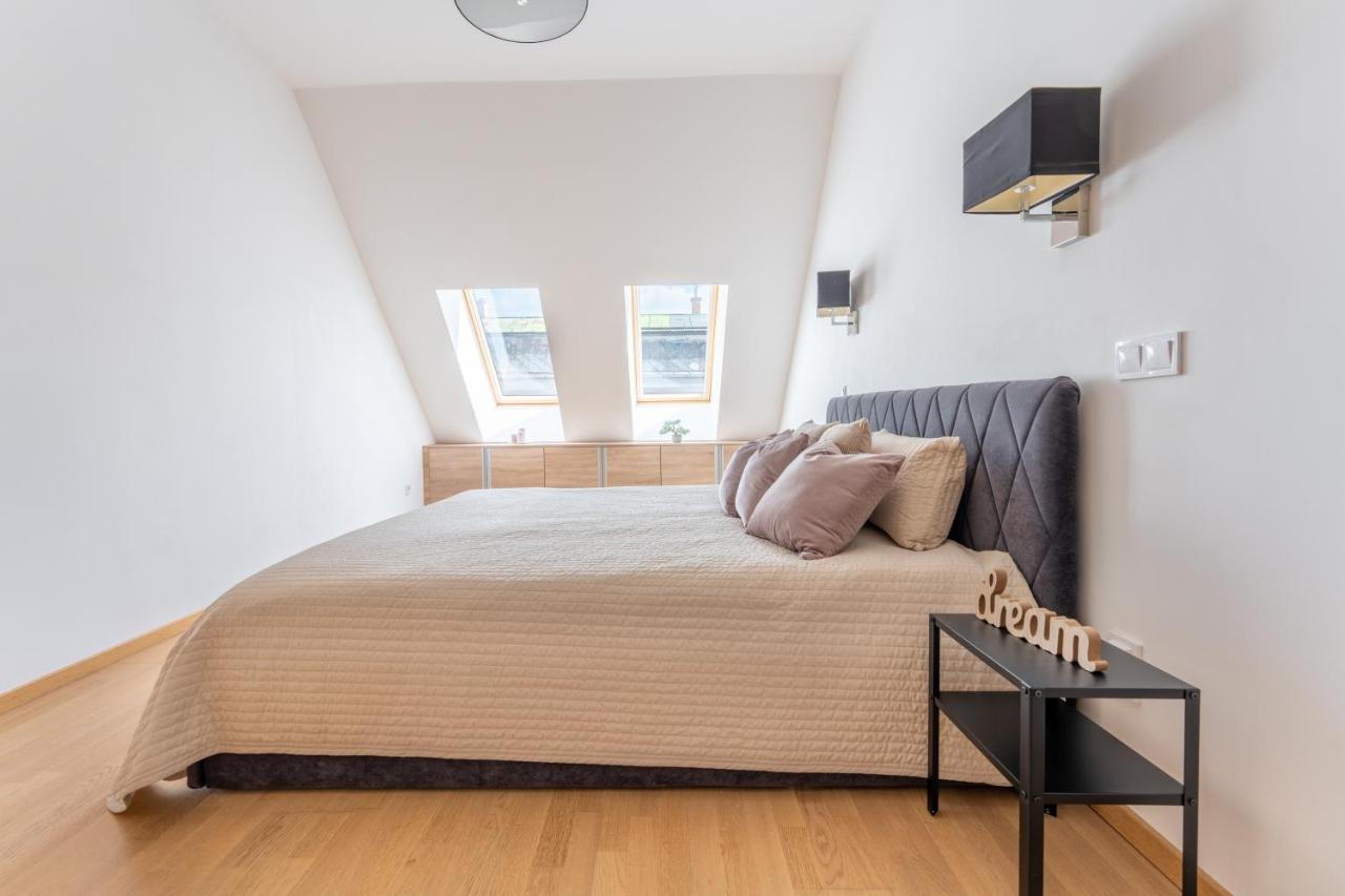 Rose Lux Residence ブダペスト エクステリア 写真